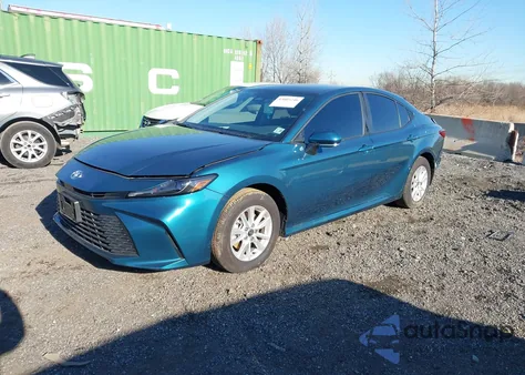 2025 Toyota Camry Le из США, поврежденный, VIN 4T1DBADK9SU522484